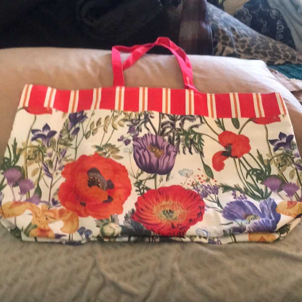 Floral tote